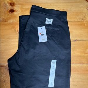 Herschel Supply Mens’s Chino brand new